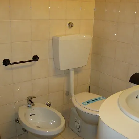 Plaza Hotel 4*
