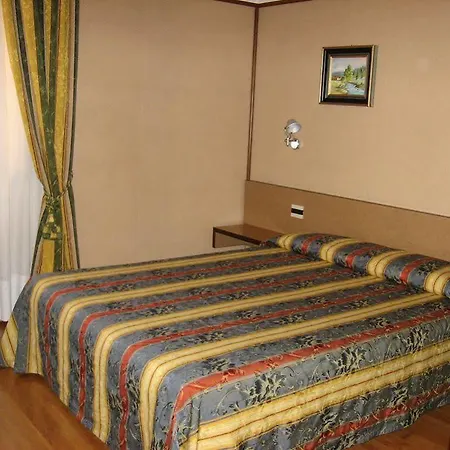 Plaza 4* San Martino Siccomario